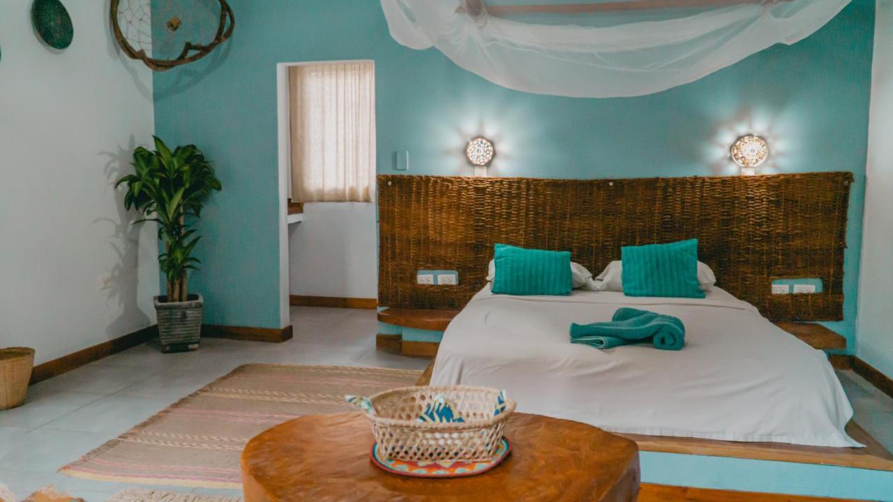 Villa Eden Palomino Luaran gambar